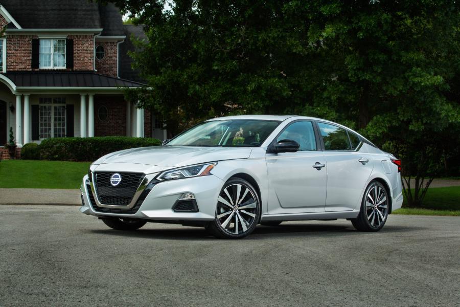 Ultimate Guide to the Best Nissan Models to Rent for Your Trip